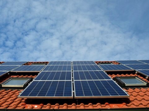 Solar cells on roof top