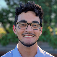 John Holoubek headshot