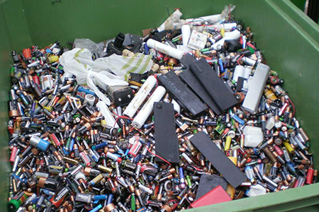 Old batteries of different sizes